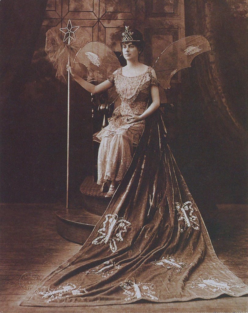 Lady Margaret of the House of Deutsch, Duchess of Moth, The Court of Fairies, 1916