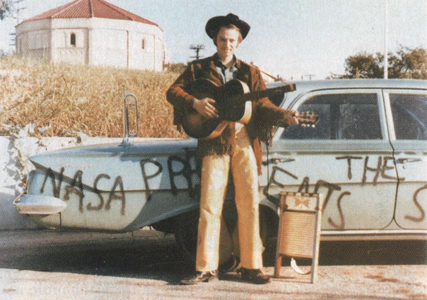 Mid-sixties: Norman Odam, the Legendary Stardust Cowboy, in front of his car.