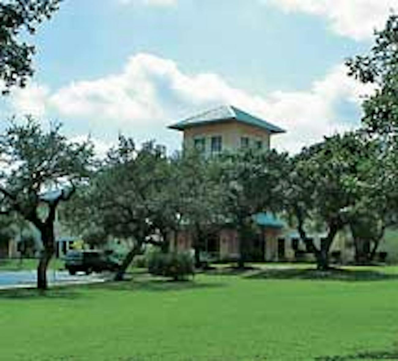 Oak Hills Church – Texas Monthly