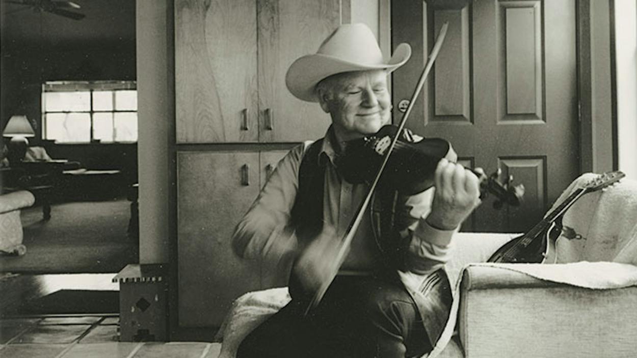 Johnny Simping The Strings of the Father – Texas Monthly
