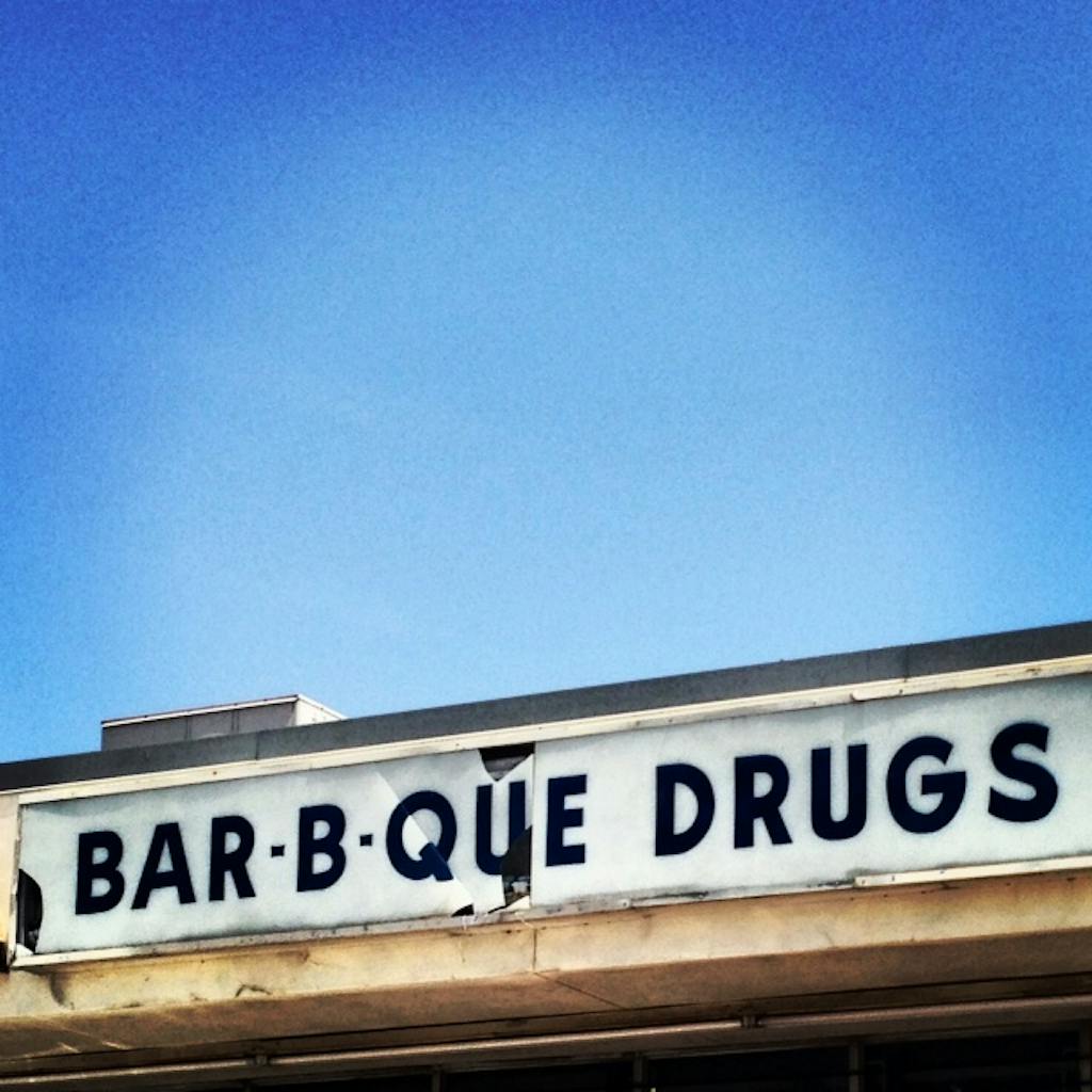 BBQ Signs Drugs 02