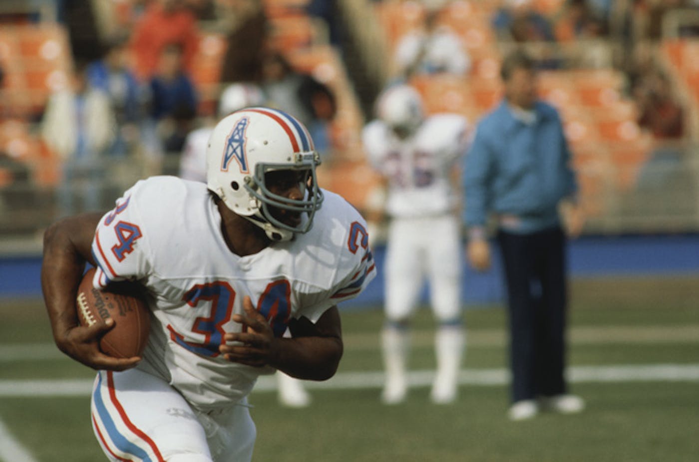 A Salute to Earl Campbell, Who Recently Celebrated 60 Years