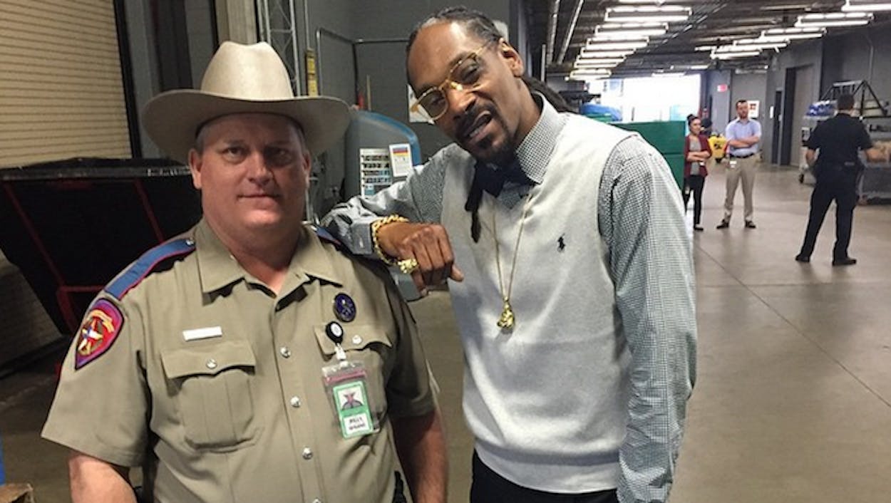 Snoop Dogg and a Texas DPS trooper.
