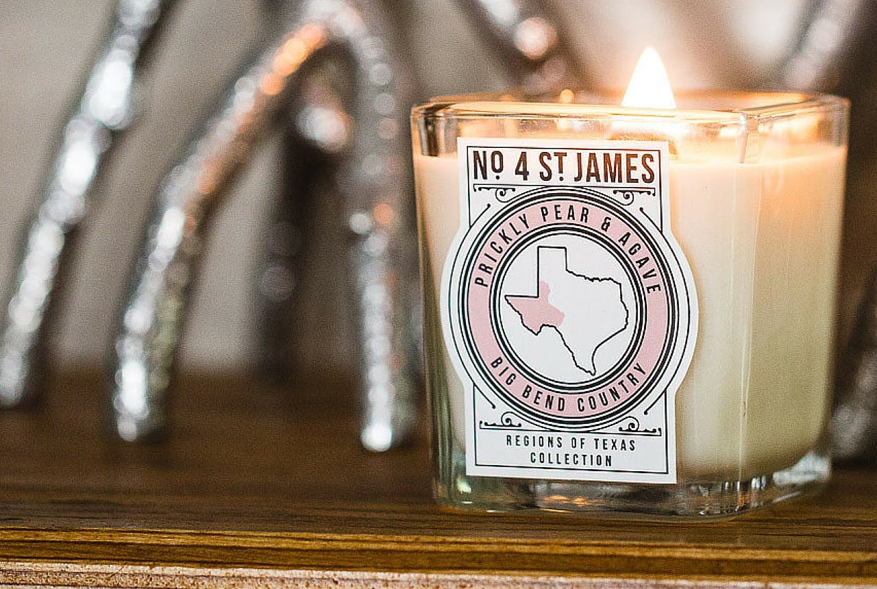 No 4 St James Regions of Texas candles gift guide