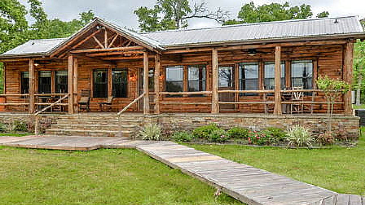 rustic texas vacation rentals college station silver oak lakeside cabin
