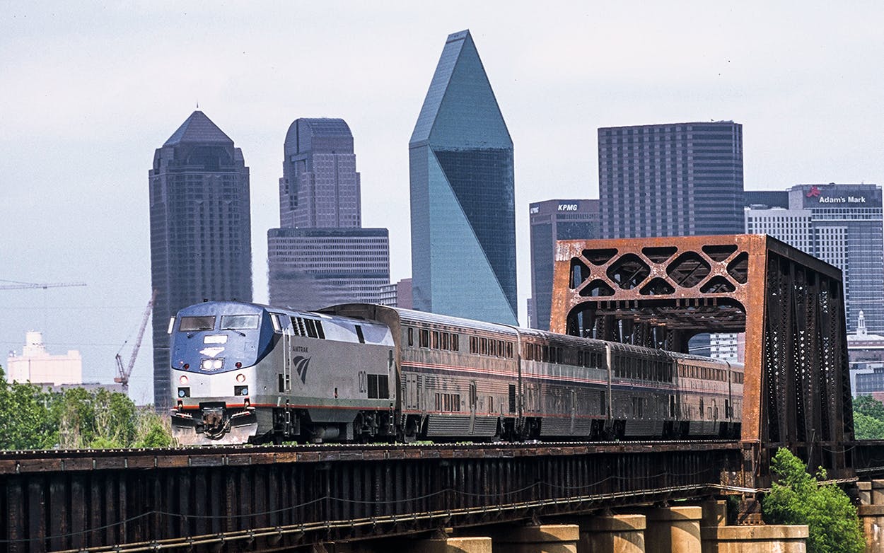 Amtrak's Texas Eagle train heads through Dallas on its way from Chicago to San Antonio.