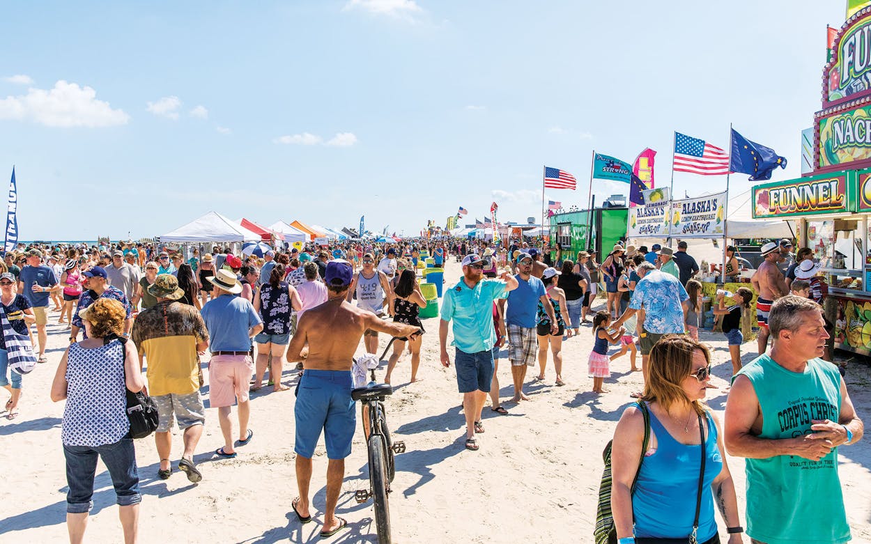 The crowd at Port Aransas’ annual Texas SandFest, April 28, 2018.