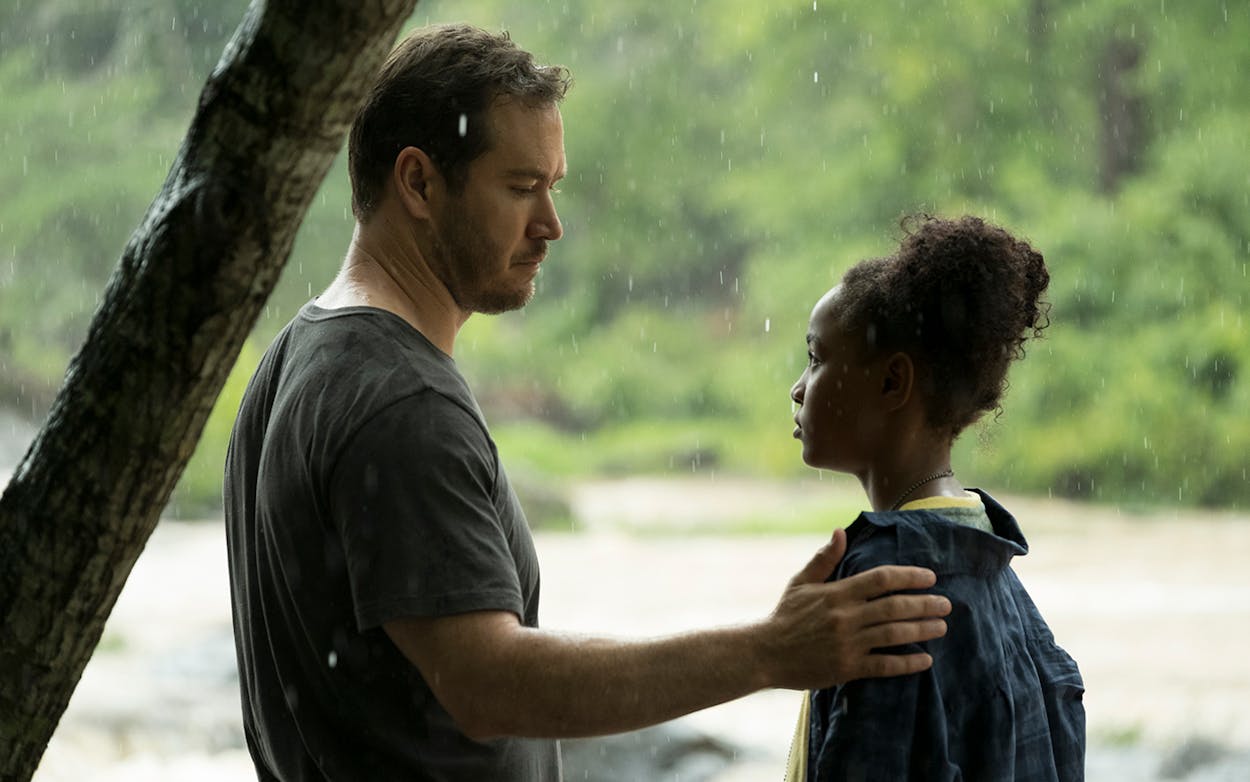Mark-Paul Gosselaar and Saniyya Sidney in The Passage premiering Monday, Jan. 14. As an imminent flu epidemic threatens the U.S., Federal Agent Brad Wolgast (Gosselaar) is tasked with bringing in the experiment’s latest chosen test subject, a ten-year-old girl, Amy Bellafonte (Sidney).