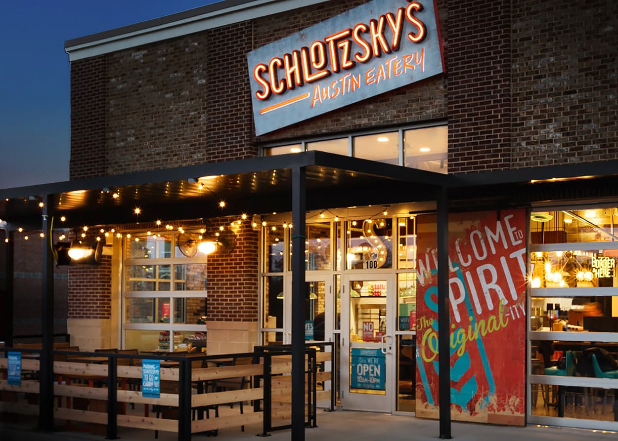 The exterior of a location of Schlotzsky’s Austin Eatery that shows the new branding.