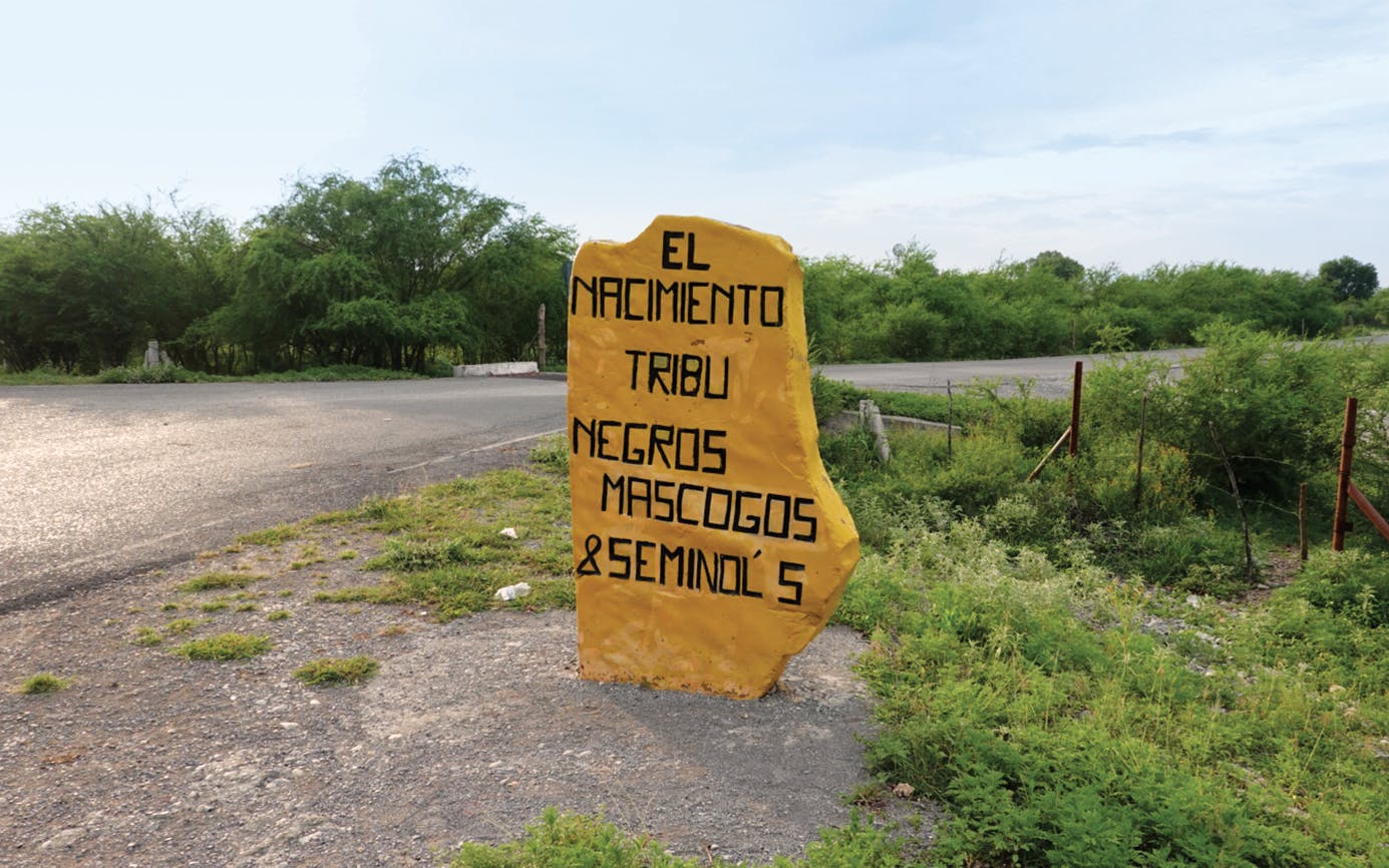 A marker reading, "El Nacimento Tribu Negros Mascogos and Seminol's."