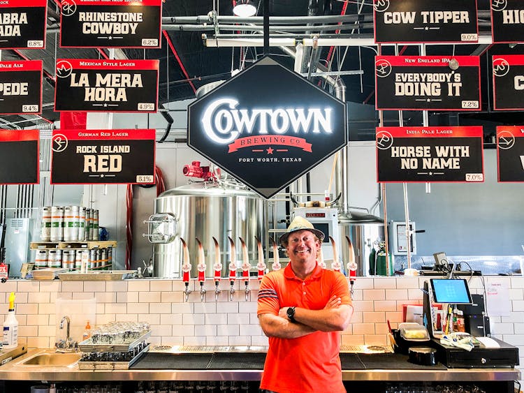 https://img.texasmonthly.com/2019/07/Cowtown-Brewing-BBQ-2-owner.jpg?auto=compress&crop=faces&fit=fit&fm=jpg&h=0&ixlib=php-3.3.1&q=45&w=750
