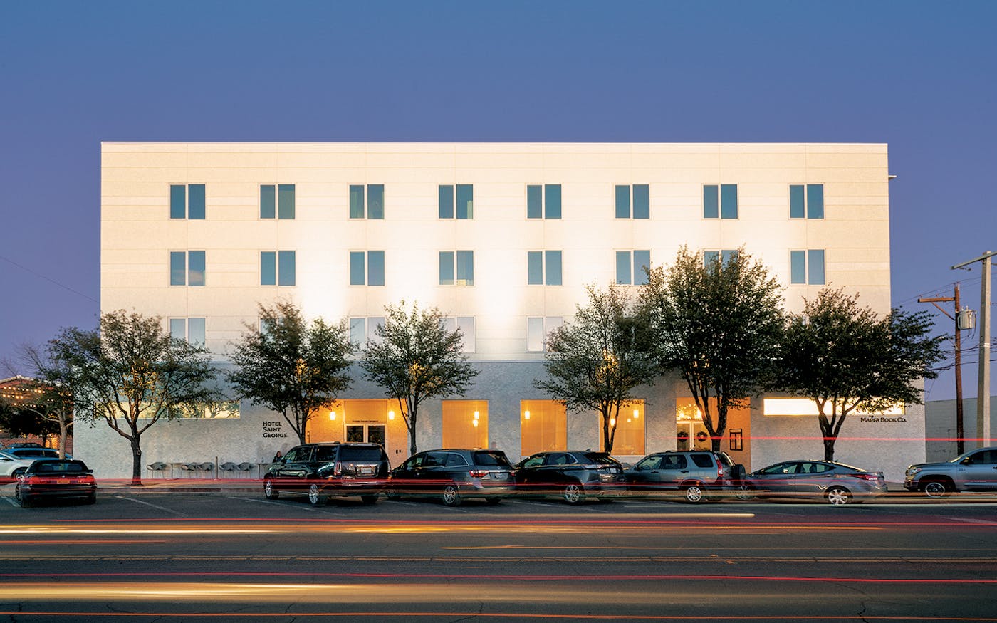 https://img.texasmonthly.com/2020/01/Small-Towns-Big-Money-Marfa-Hotel-Saint-George-exterior-feat.jpg?auto=compress&crop=faces&fit=crop&fm=jpg&h=1050&ixlib=php-3.3.1&q=45&w=1400