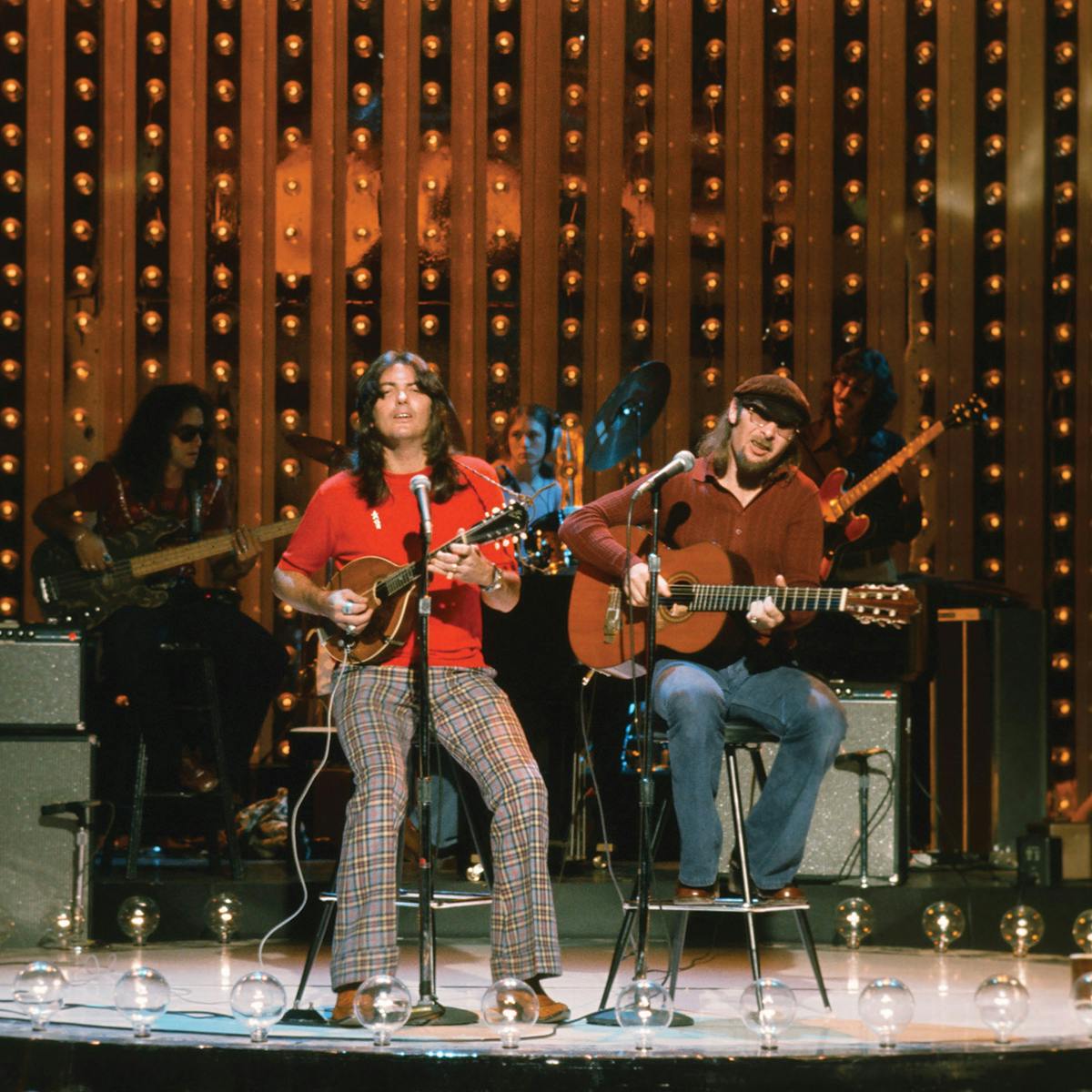 Seals and Crofts performing on stage. 