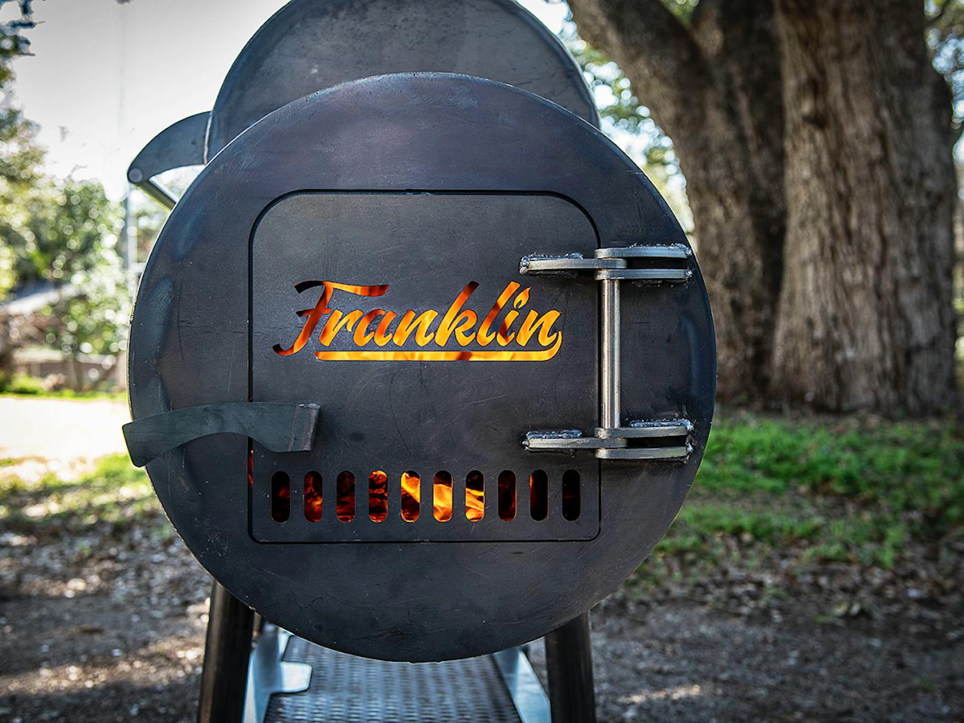 Franklin Barbecue Pits Begins Building, How To Build A Fire Pit Smoker