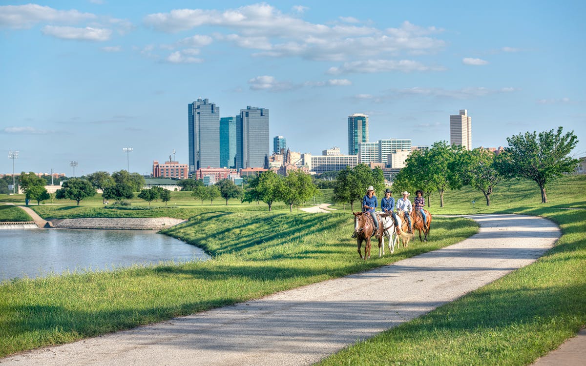 Endless Outdoor Fun in Fort Worth – Texas Monthly