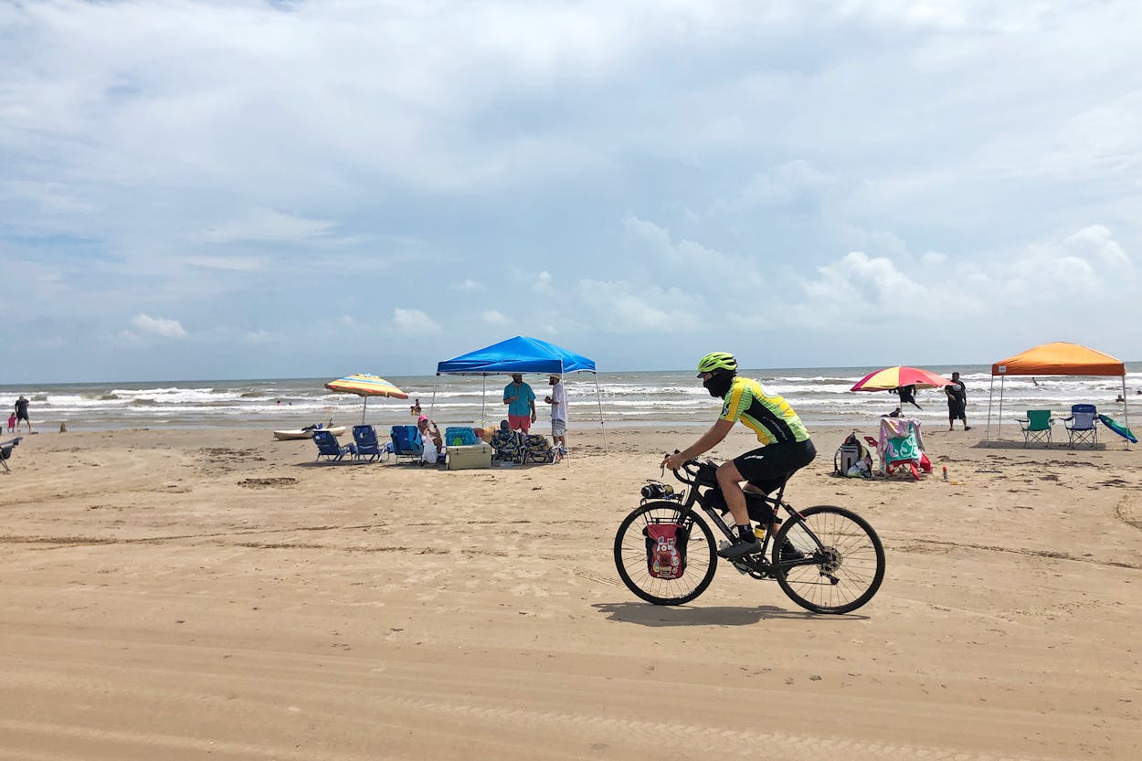 cycling-texas-9_6_beach-feature