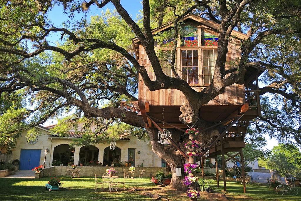 Texas Tree Ranch Get Lost in the Woods at These Five Magical Texas Treehouses – Texas ...