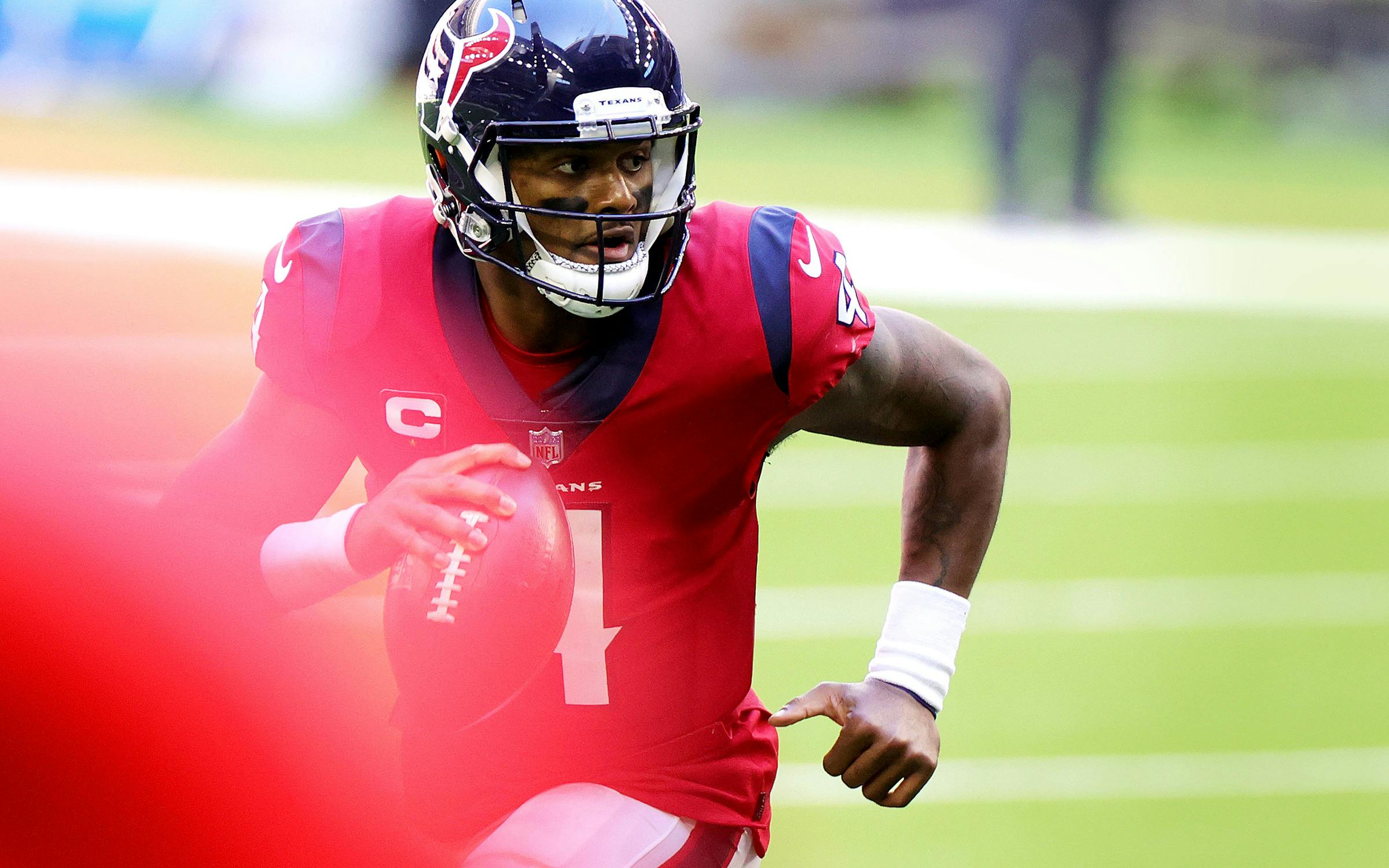 Houston Texans 24-21 Tennessee Titans: Deshaun Watson throws for two  touchdowns as Texans take control of AFC South, NFL News