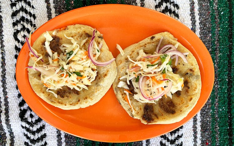 Pupusas Are the Star at This North Texas Restaurant – Texas Monthly