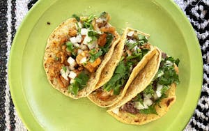 santos-tacos-plate