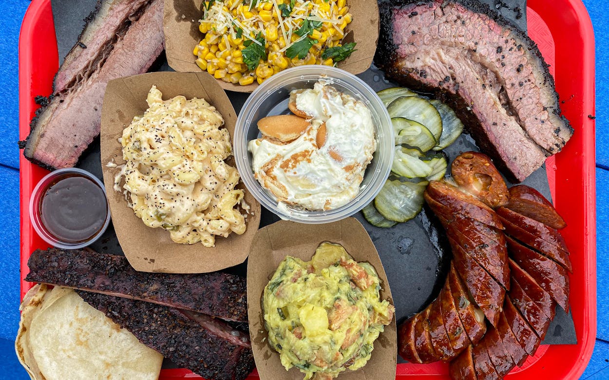 T&D Barbecue Fort Worth Tray