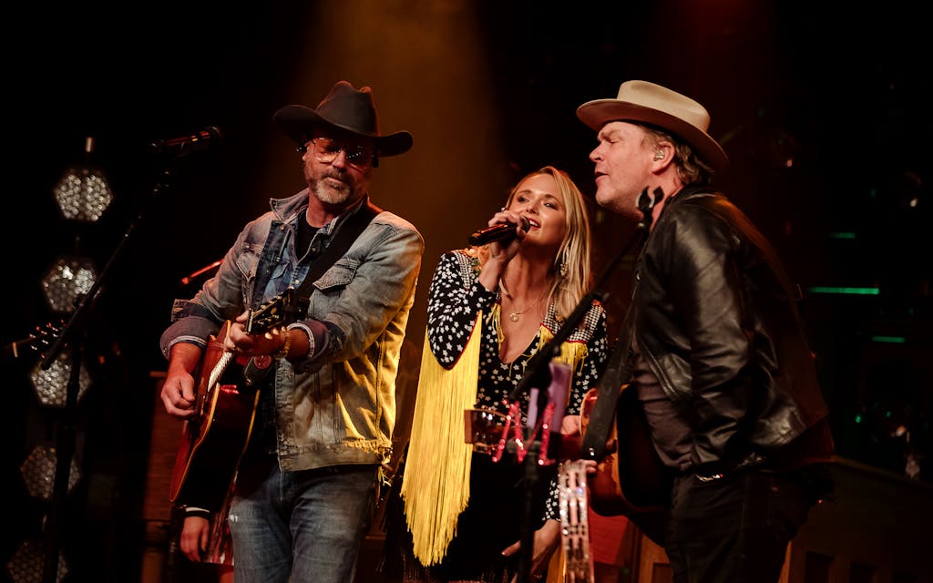 Jon Randall, Miranda Lambert, and Jack Ingram perform at Billy Bob's, in Fort Worth, on May 2, 2021.