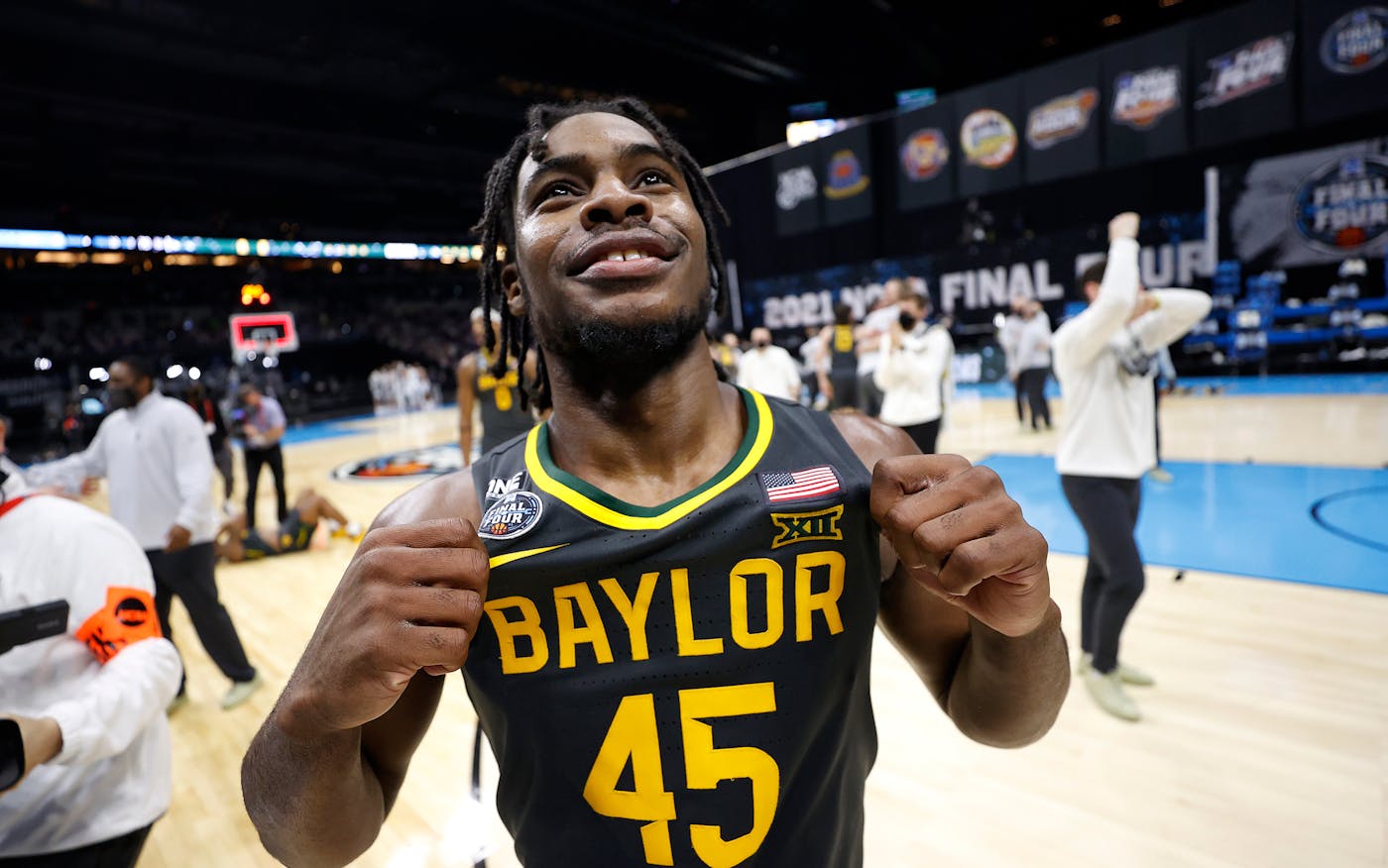 Baylor's Davion Mitchell earns three National Defensive Player of the Year  awards