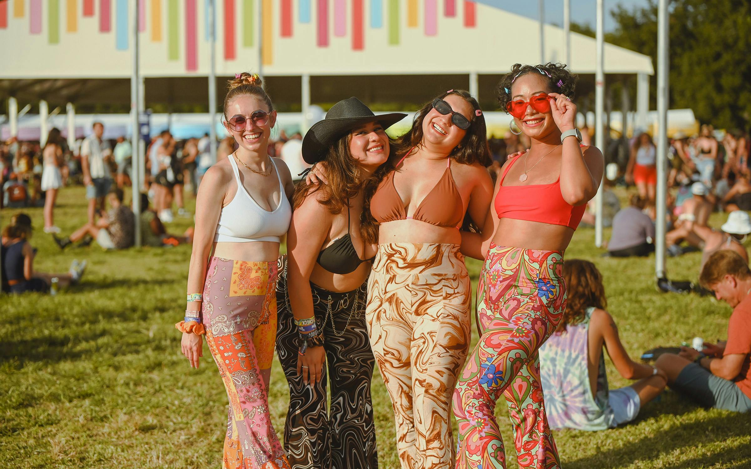10 Music Festival Outfits to Copy - Inspired By This  Festival outfits  rave, Festival outfit inspiration, Music festival outfits