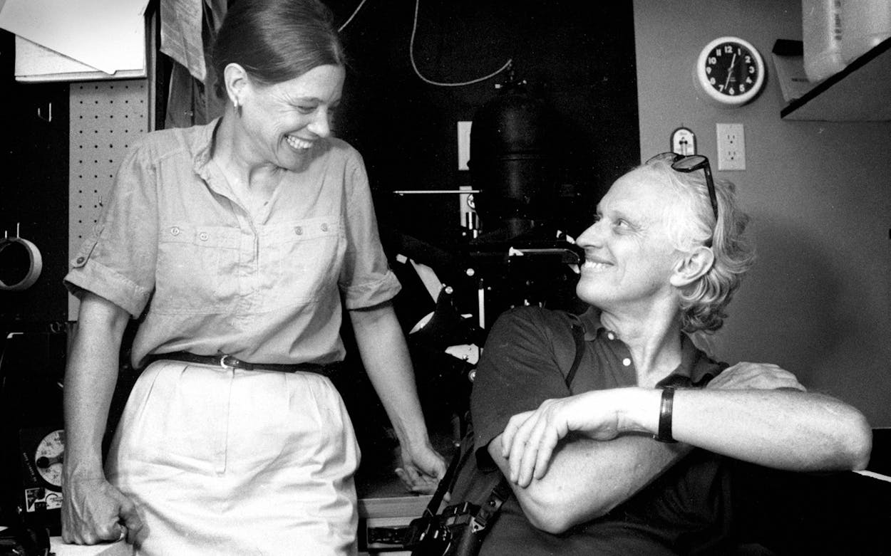 Frederick C. Baldwin and Wendy Watriss in their darkroom, Houston, TX, 1982.