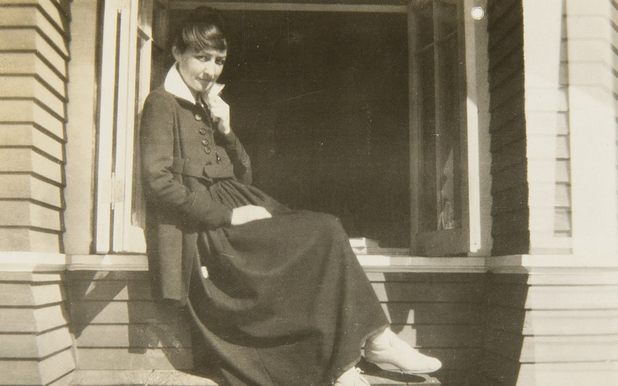 Georgia O'Keeffe in Texas, 1912-1918.