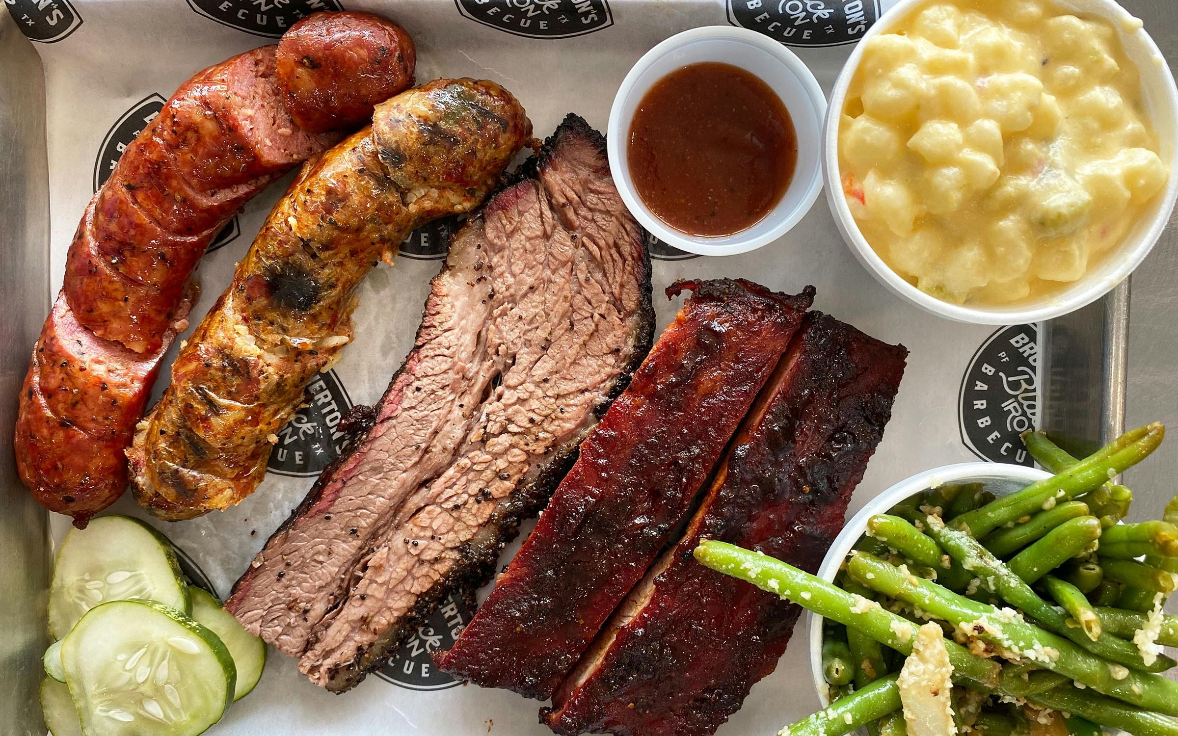 2400px x 1500px - Where to Eat Barbecue in Austin â€“ Texas Monthly