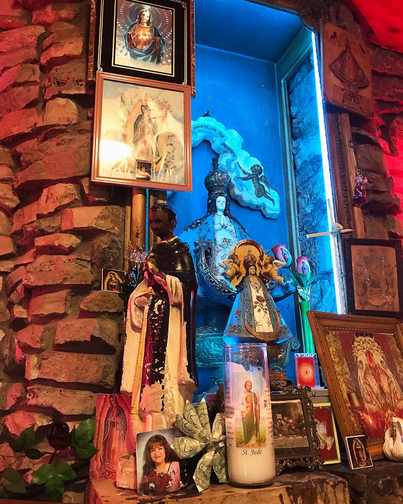 A makeshift altar at Ray's Drive Inn in San Antonio. 