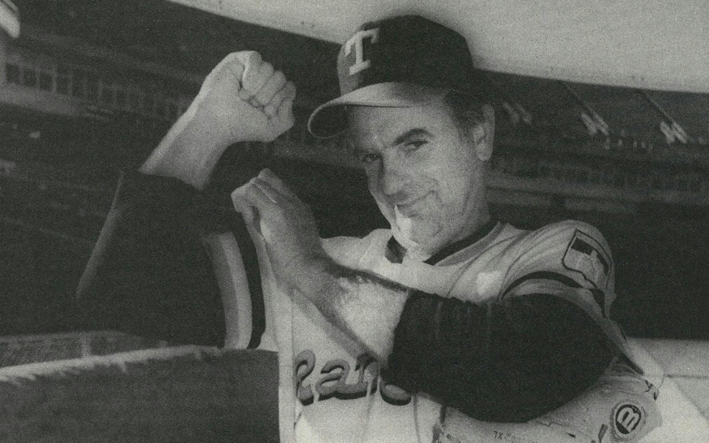 Gaylord Perry, MLB's spitball artist and Hall of Fame pitcher