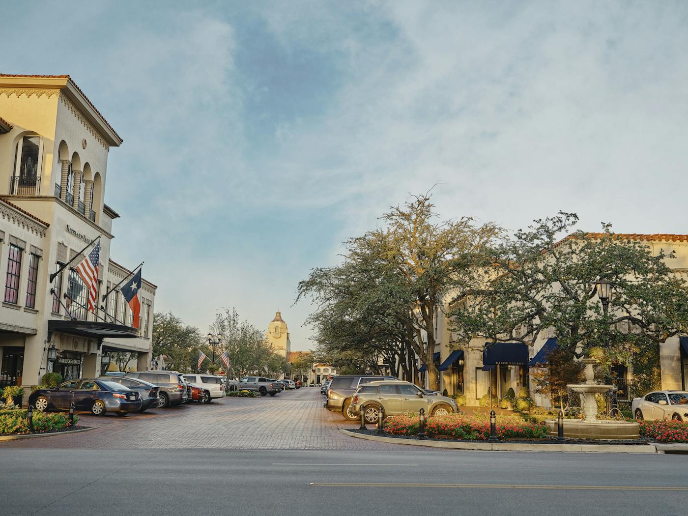 Highland Park Village is the Perfect Summer Day – Texas Monthly