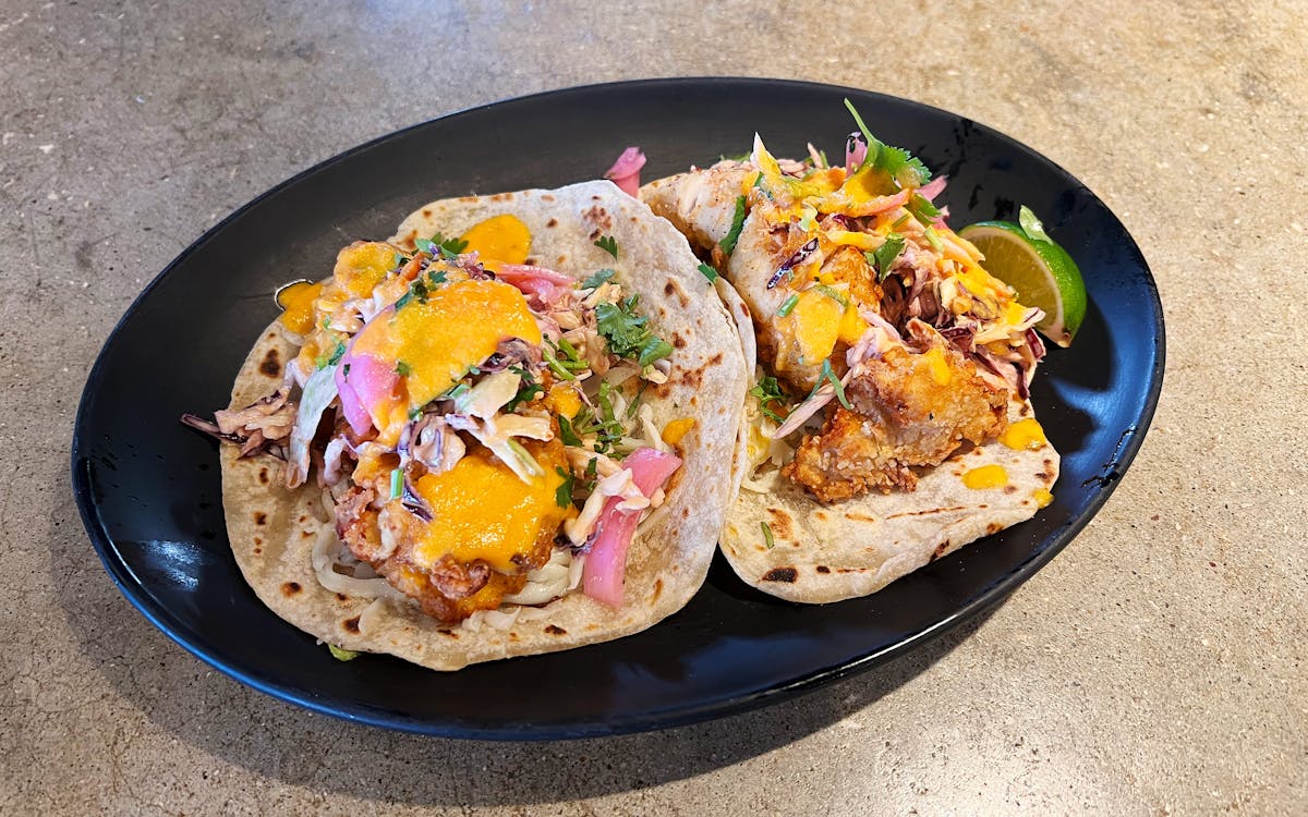 Nuri’s Korean-Mexican Tacos Are at Home on the Fusion-Pleasant Border