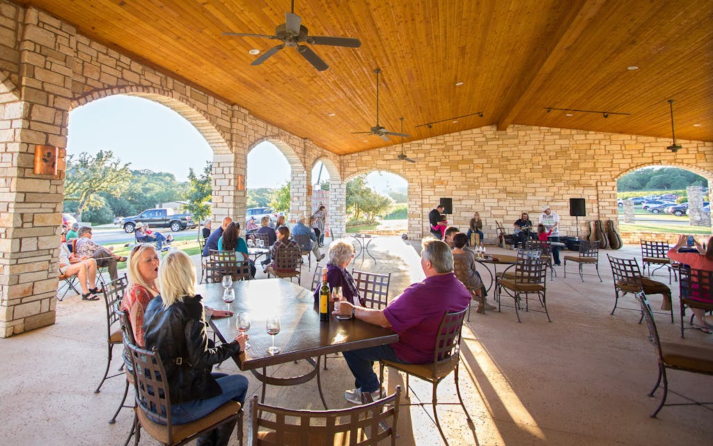 Travel Guide to Burnet and Marble Falls