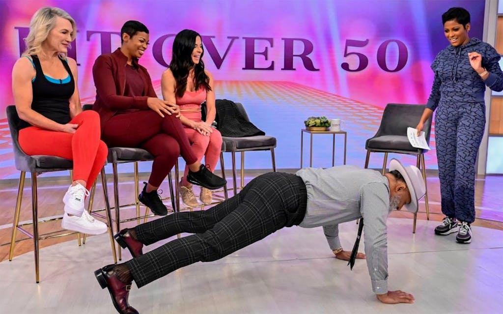 Randle doing pushups as a guest on the Tamron Hall Show in January 2020.