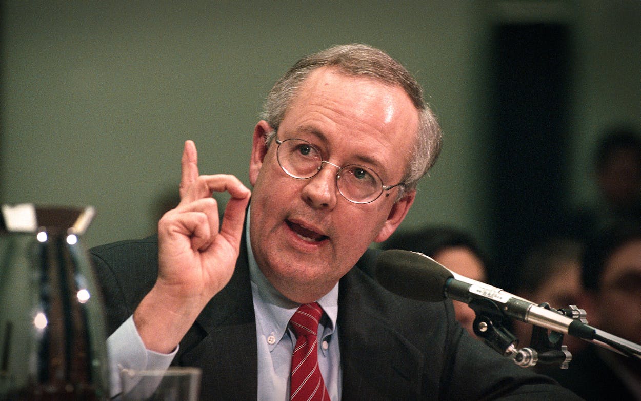 Independent Counsel Kenneth Starr at Capitol Hill Thursday Nov. 19, 1998, before the House Judiciary Committee's impeachment hearing.
