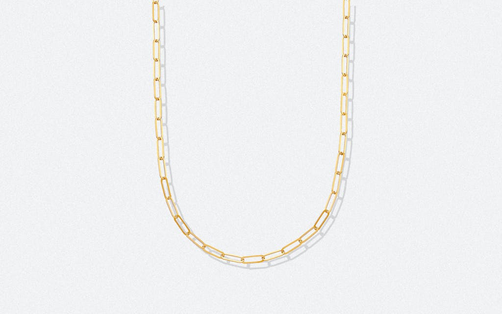 Kendra Scott’s Large Paperclip Chain necklace in gold vermeil.
