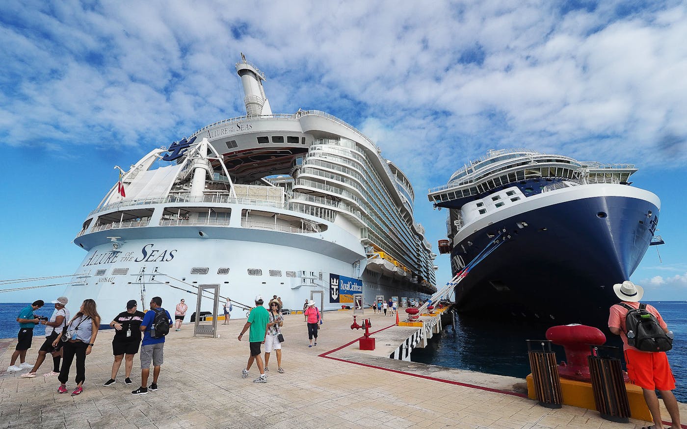 royal caribbean cruise ship shopping mall