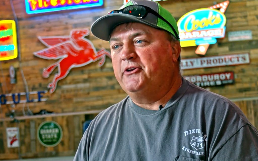 Texas Country Reporter: Cook's Garage Lubbock