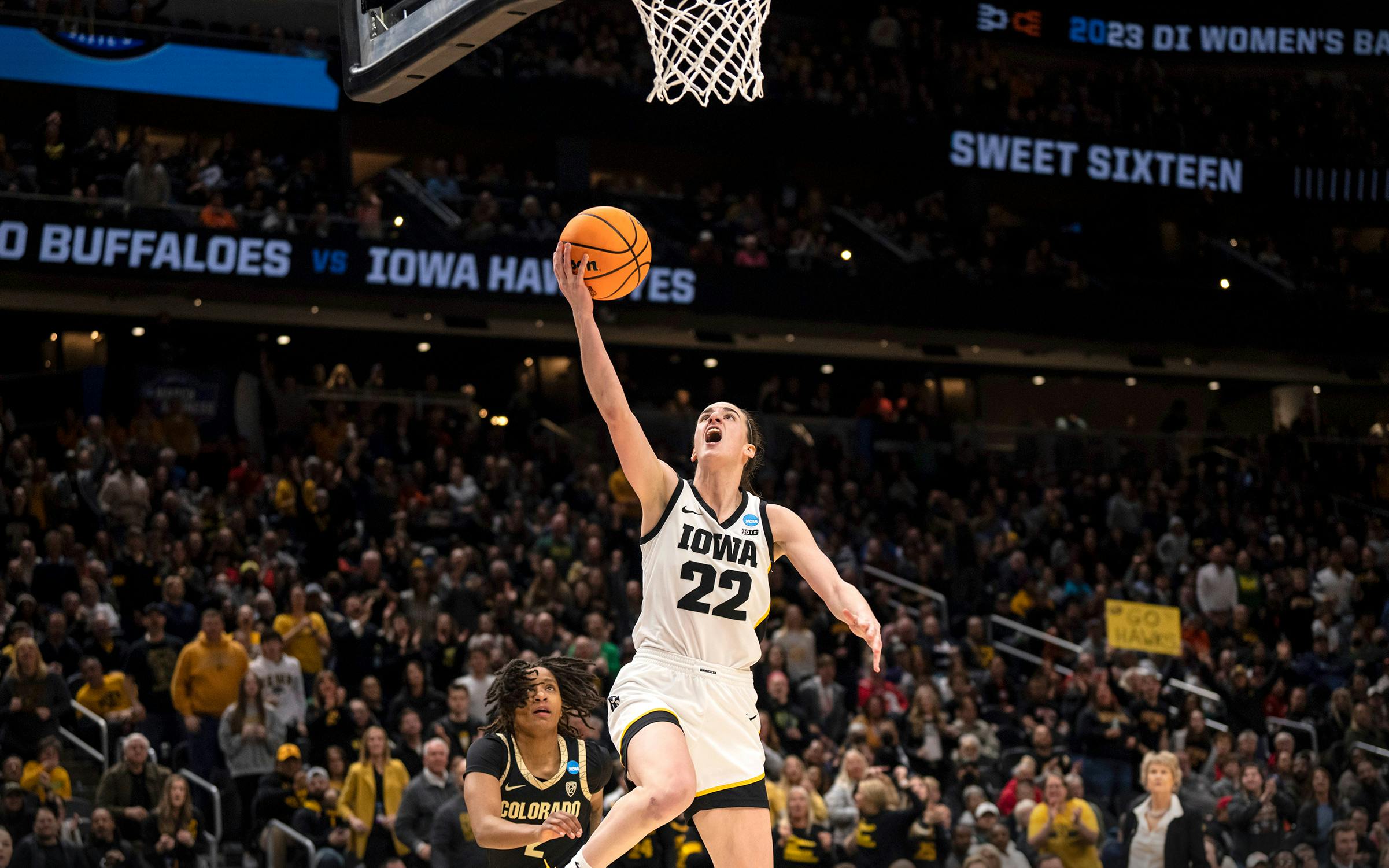 Opinion  Iowa's Caitlin Clark is jaw-droppingly good in the NCAA