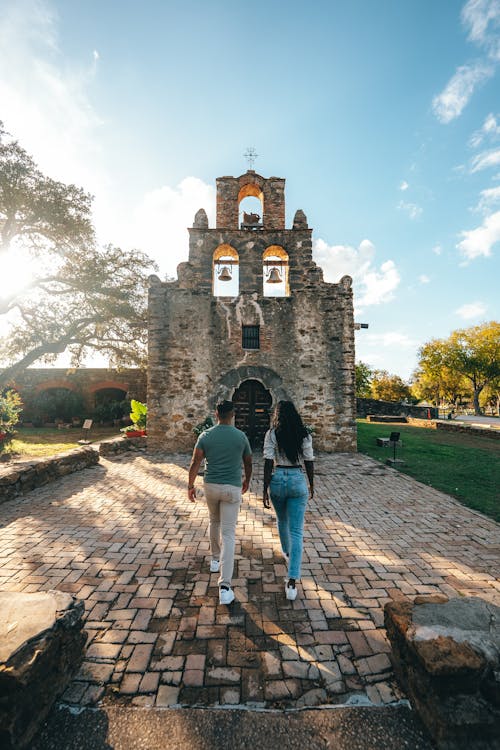 San Antonio Travel Guide  San Antonio Tourism - KAYAK