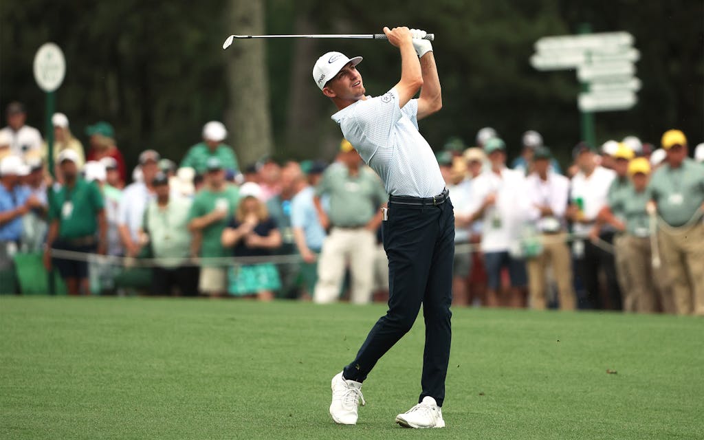 Amateur Sam Bennett plays a shot during the first round of the 2023 Masters Tournament at Augusta National Golf Club on April 06, 2023 in Augusta, Georgia.