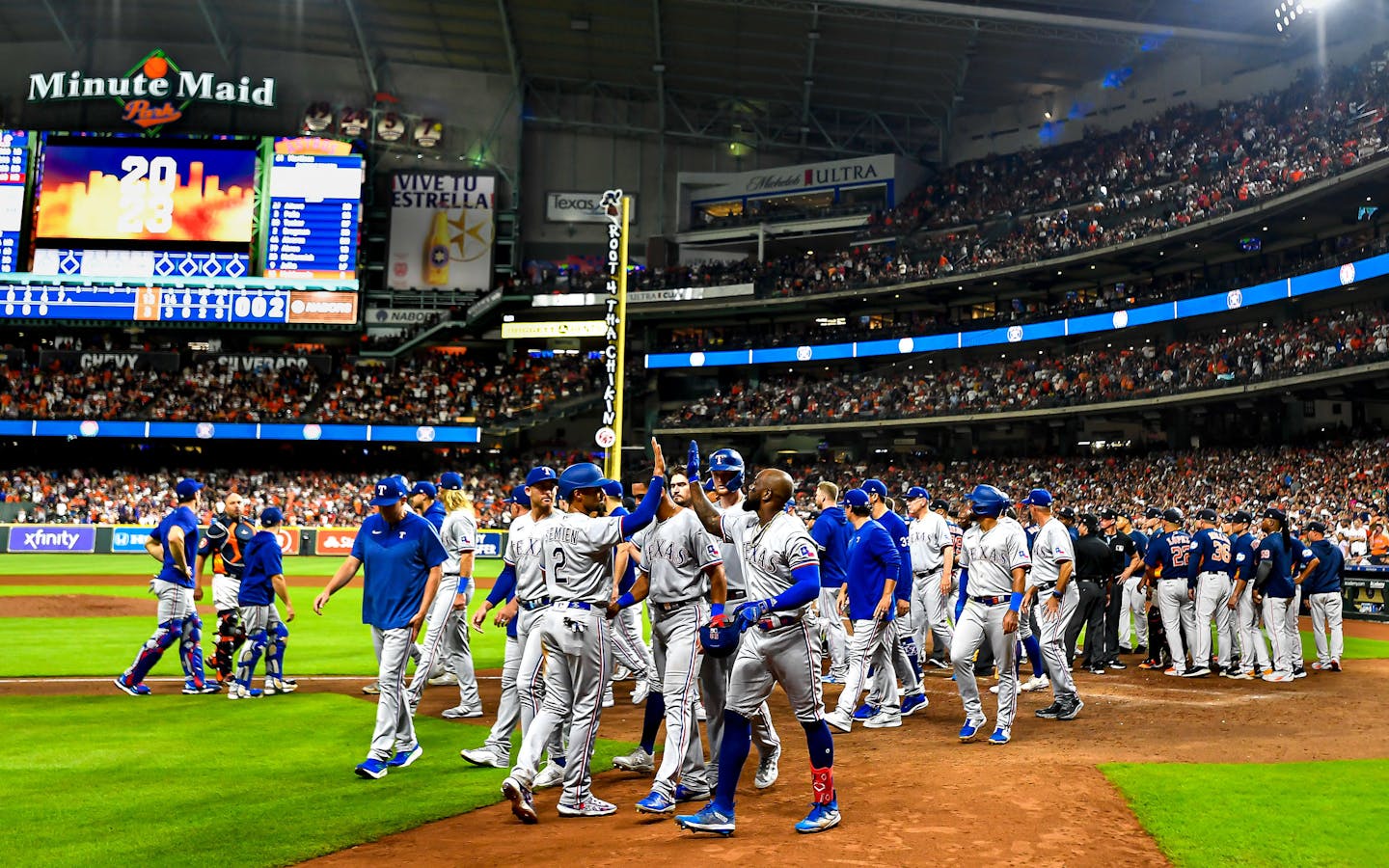 Astros, Rangers to open 2013 MLB season