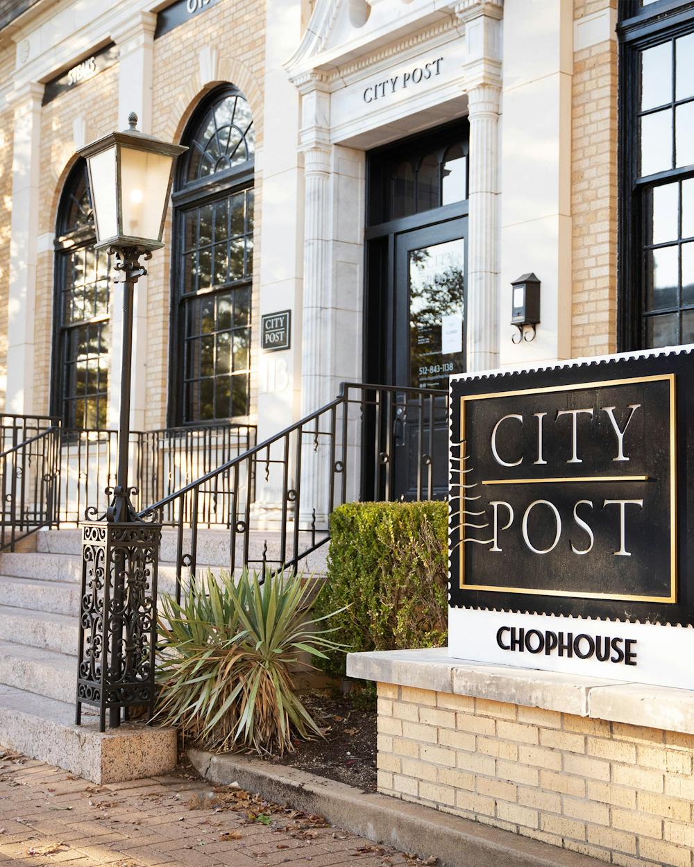 First Q Post These Old Texas Post Offices Sat Empty. Now They're Thriving Cafes ...