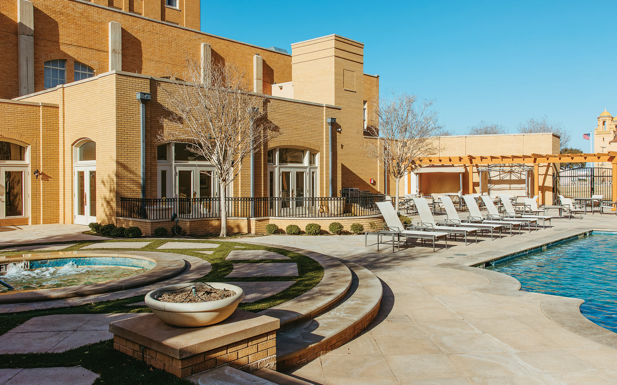 Why a Weekend in Big Spring Must Include the Hotel Settles