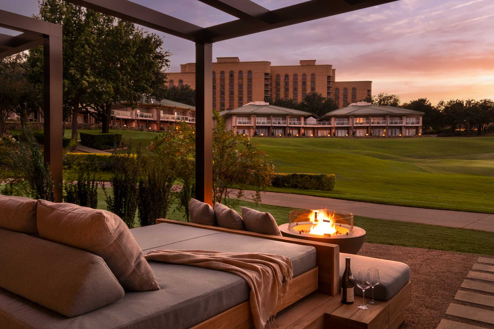 A Resort Season, the Texas Way: Spring and Summer at The Ritz-Carlton ...
