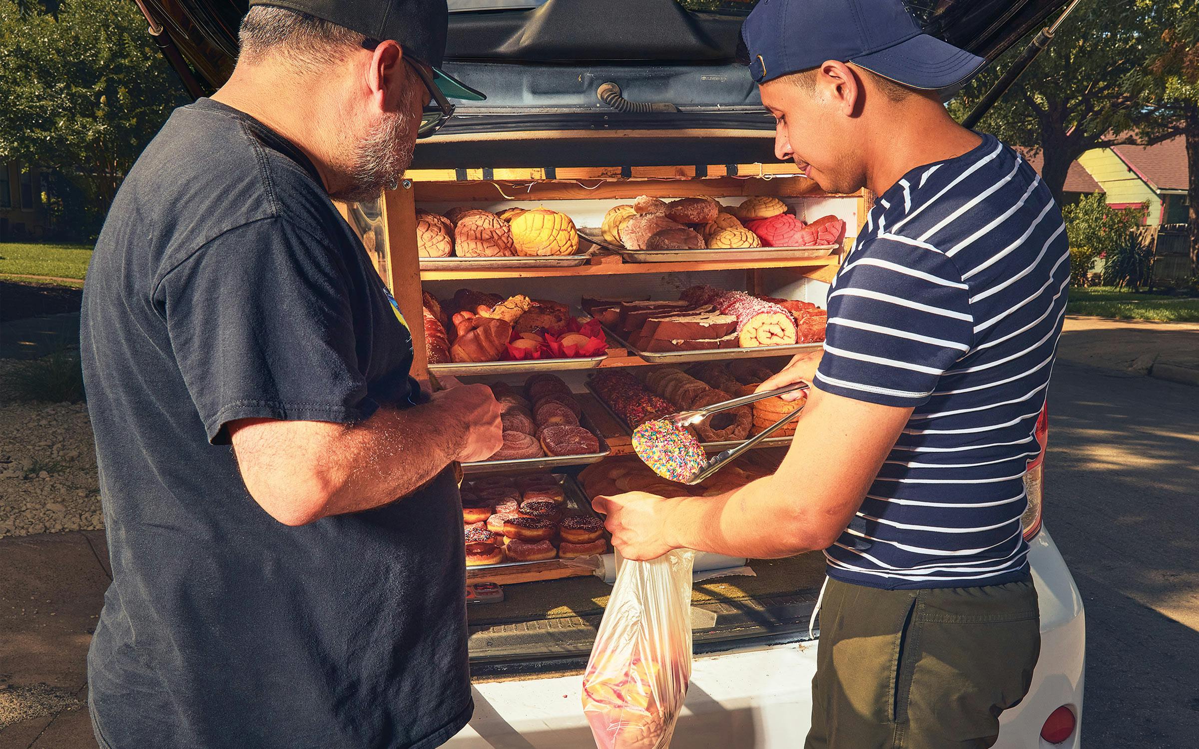 An Ice Cream Truck, but for Pan Dulce