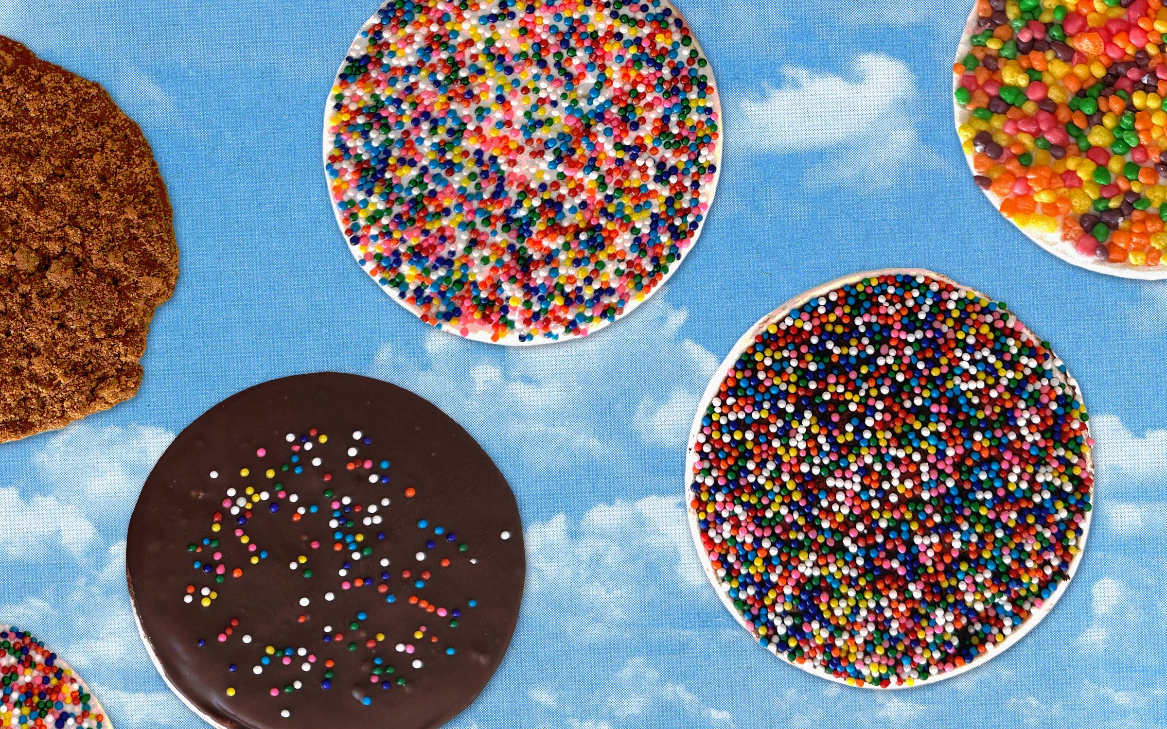 H-E-B's loaded cake cups